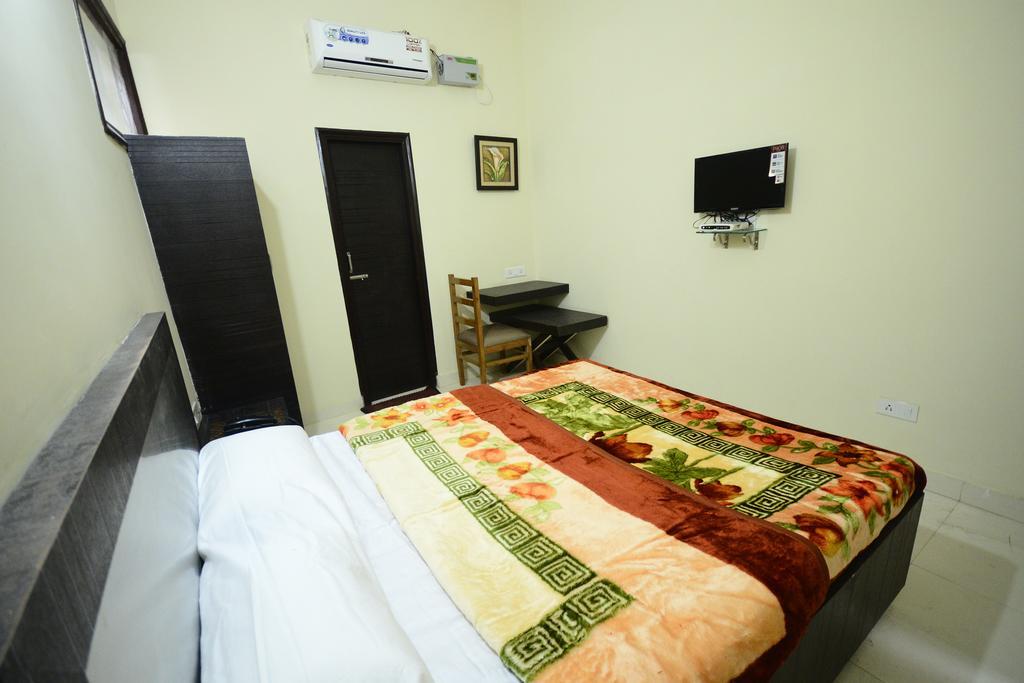 Hotel Mehra Inn Amritsar Exteriér fotografie