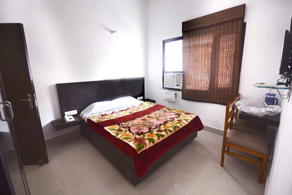 Hotel Mehra Inn Amritsar Exteriér fotografie