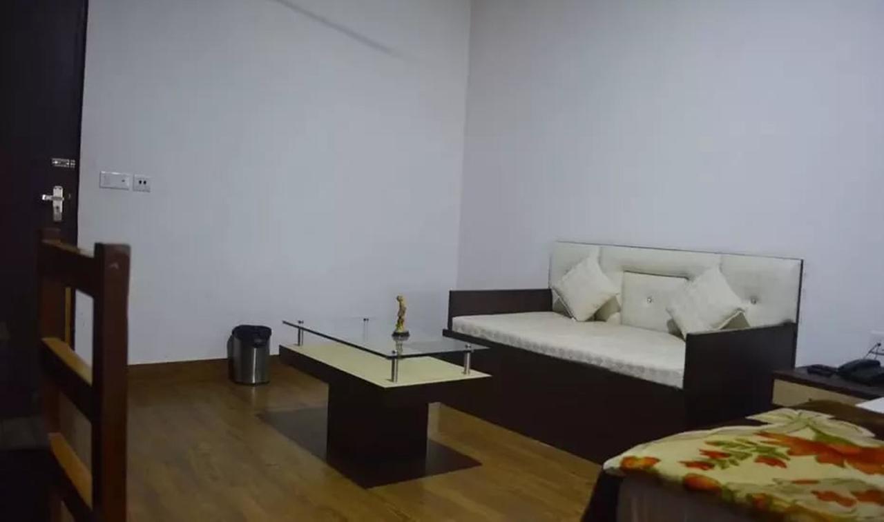 Hotel Mehra Inn Amritsar Exteriér fotografie