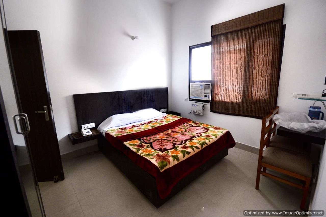 Hotel Mehra Inn Amritsar Exteriér fotografie